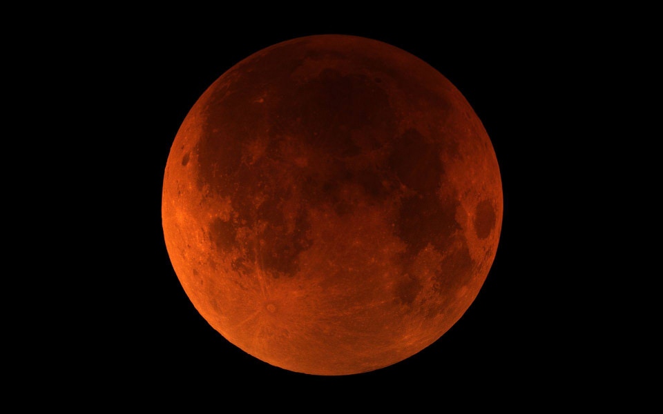 Download Total Lunar Eclipse 1930x1200 HD Free Download For Mobile Phones wallpaper