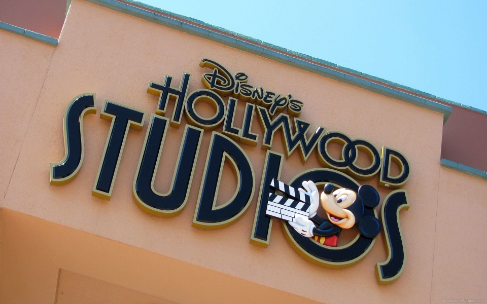 Download Universal Studios Hollywood HD Wallpaper for Mobile 1920x1080 wallpaper