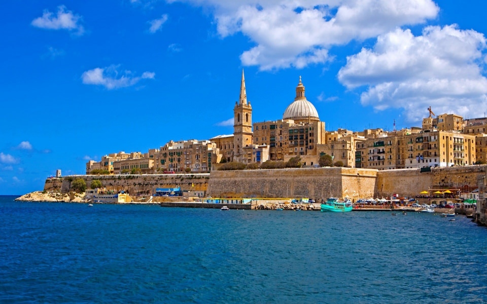 Download Valletta Yacht Ultra HD Background Photos iPhone 11 wallpaper