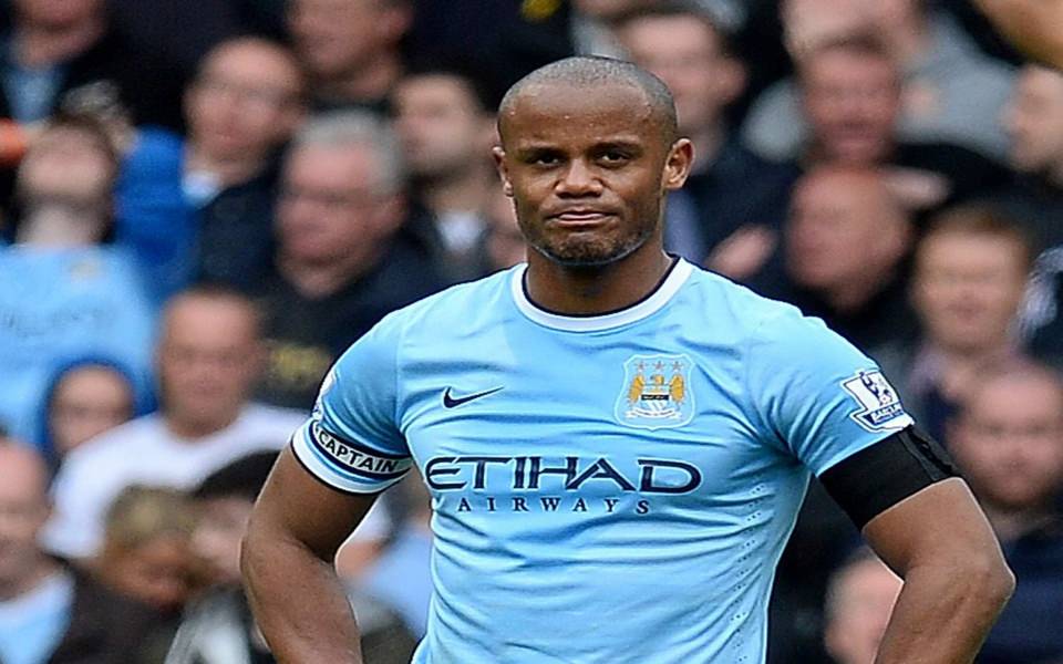 Download Vincent Kompany 2560x1600 To Download For iPhone Mobile wallpaper