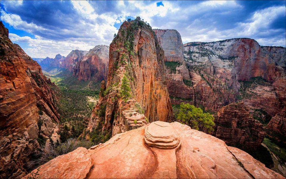 Download Zion National Park 1366x768 Best New Photos Pictures Backgrounds wallpaper