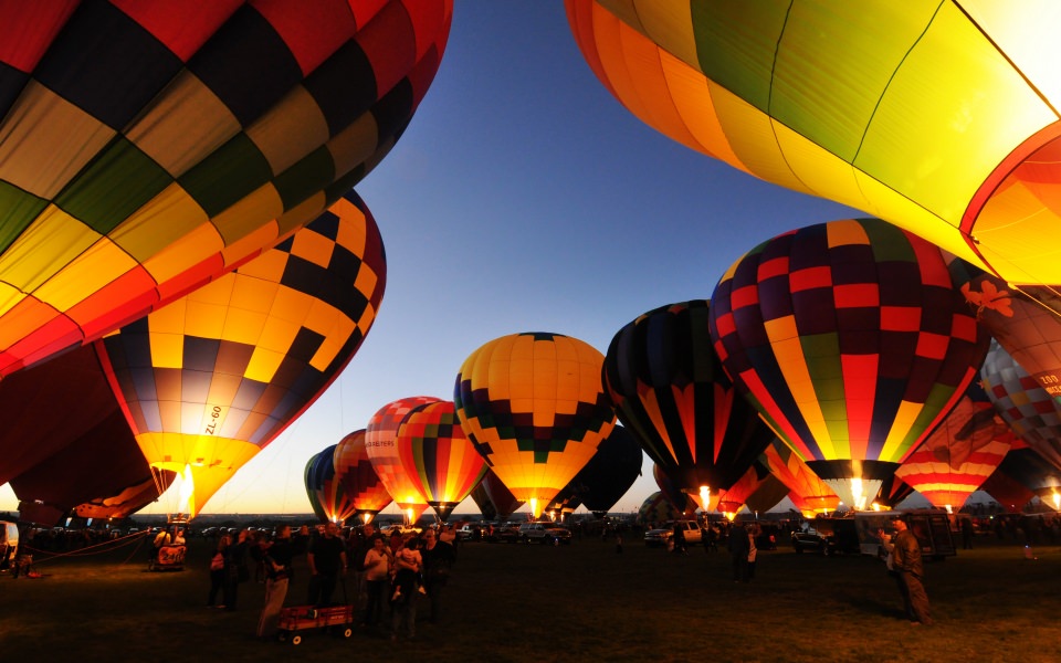 Download Albuquerque International Balloon Desktop Backgrounds for Windows 10 wallpaper
