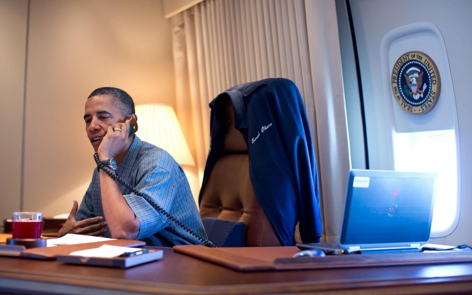 Download Barack Obama Desktop Backgrounds for Windows 10 wallpaper