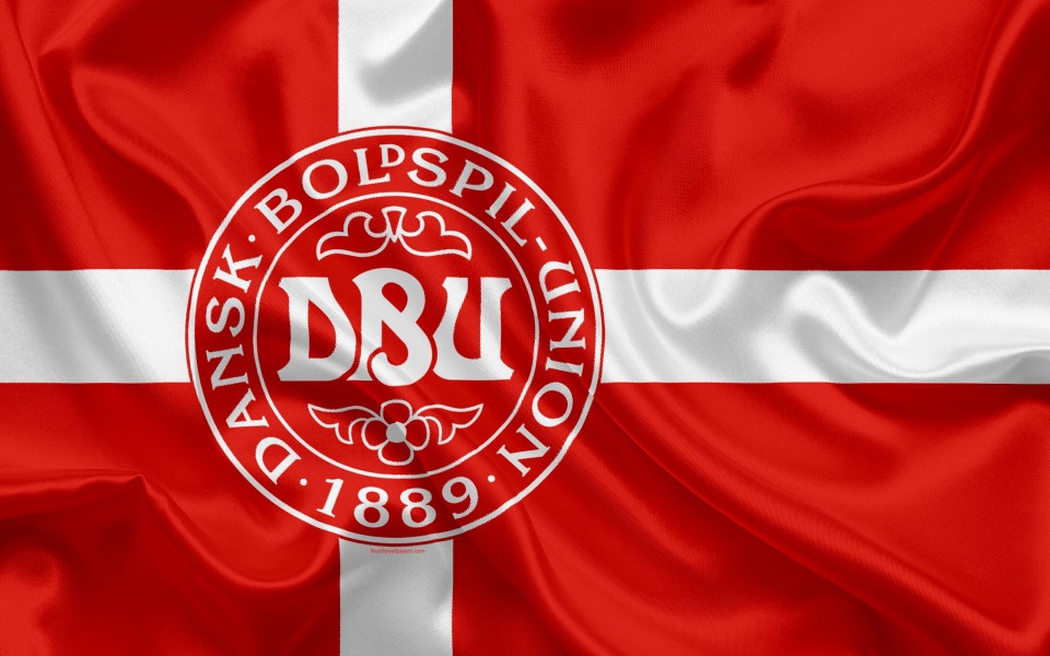 Download Denmark National Football High Resolution Desktop Backgrounds wallpaper