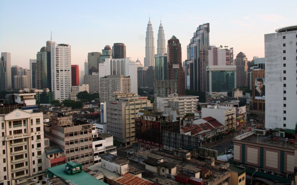 Download Kuala Lumpur Live Free HD Pics for Mobile Phones PC Wallpaper -  
