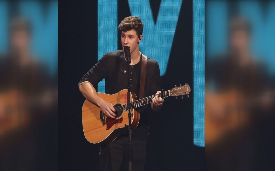 Download Shawn Mendes 4K Background Pictures In High Quality wallpaper