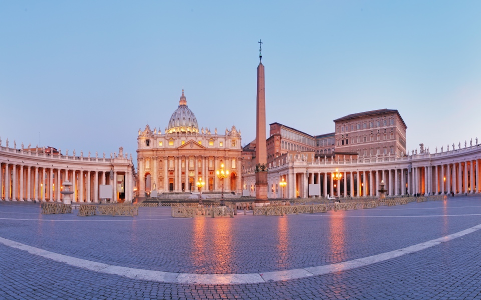 Download St Peter's Basilica Download Best 4K Pictures Images Backgrounds wallpaper