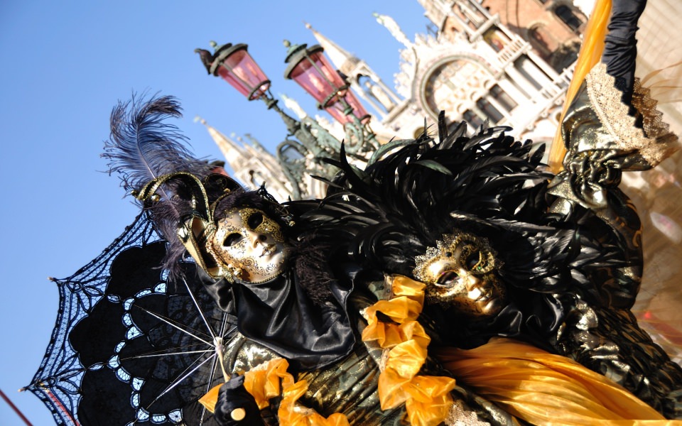 Download The Carnival Of Venice High Resolution Desktop Backgrounds wallpaper