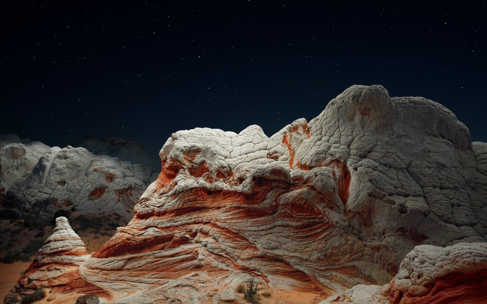 Download Desert Valley Night HD Wallpaper 4K for iPhone 14 wallpaper
