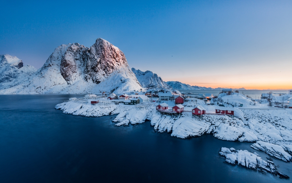 Download Arctic Circle Fishing Village in Norway HD Wallpaper wallpaper