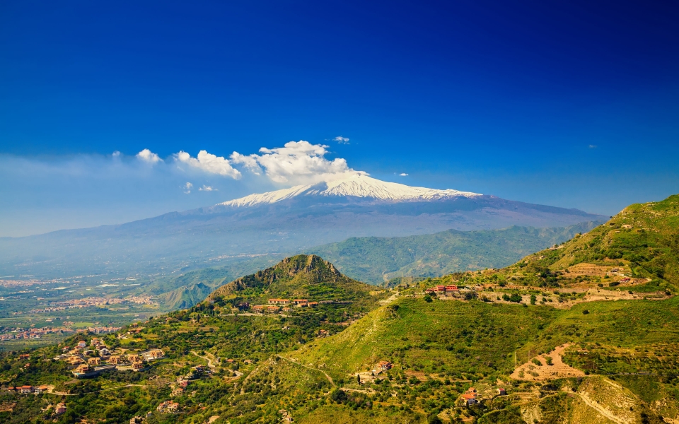 Download Mount Etna Summer Majestic Stratovolcano in Sicily Italy HD Wallpaper wallpaper