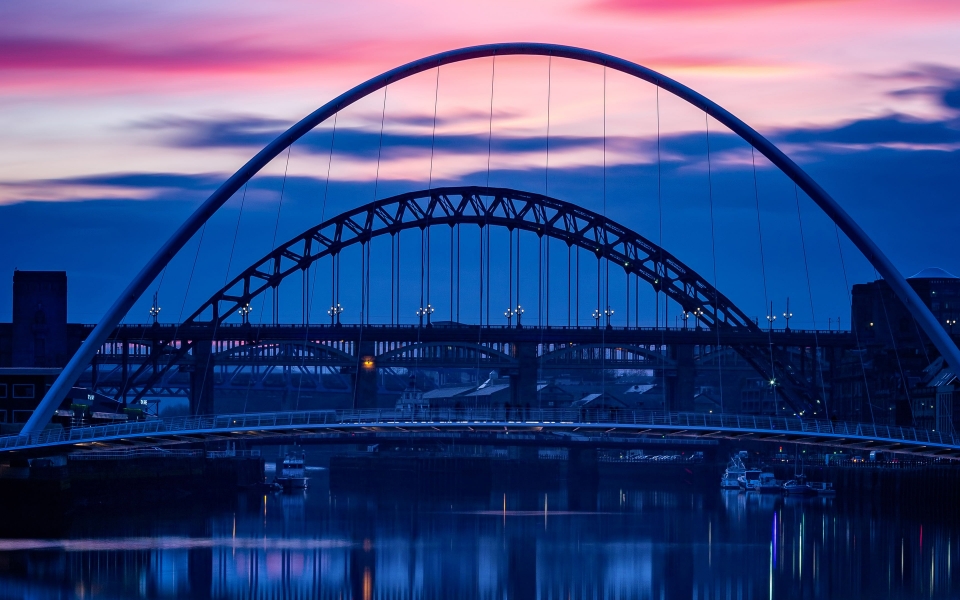 Download Gateshead Millennium Bridge Cityscape 4K 5K 6K 2025HD Wallpaper wallpaper
