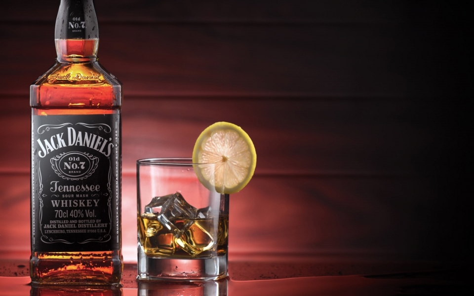 Download Jack Daniel's Whiskey Bottle HD 2025 Wallpaper wallpaper