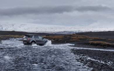 4K Papers Land Rover Discovery Sport wallpaper
