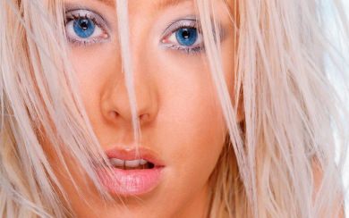 Christina Aguilera Face Wallpapers