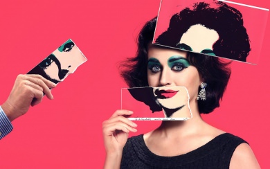 Katy Perry as Elizabeth Taylor iPhone 2020 Photos