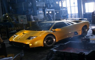 Lamborghini Diablo Yellow 2020