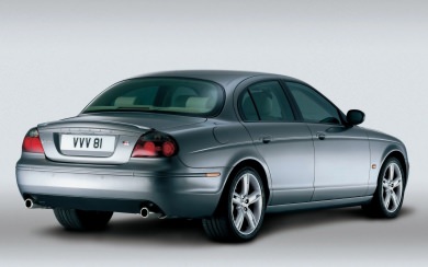 New Photos Of Jaguar SType R 2003