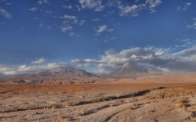 Licancabur Volcano Atacama Desert Chile HD 4K