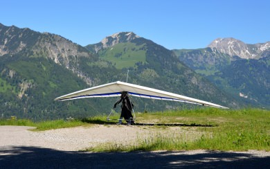 Hang Gliding Wallpapers For Mobile