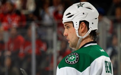 Jamie Benn 8K HD iPhone PC Photos Pictures Backgrounds