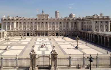 Royal Palace Of Madrid 4K HD Minimalist