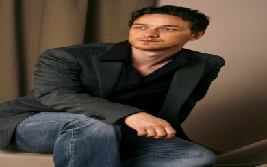 James McAvoy Images 2560x1440 Free Download In 5K HD