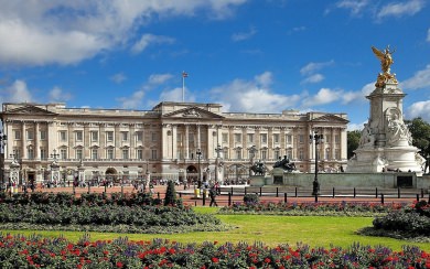 Buckingham Palace 4k For iPhone 11 MackBook Laptops