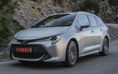 Toyota Corolla Touring Sports HD 1080p Free Download For Mobile Phones