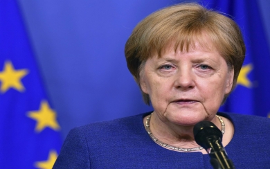 Angela Merkel Live Free HD Pics for Mobile Phones PC