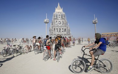 Burning Man Live Free HD Pics for Mobile Phones PC