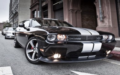 Dodge Car Live Free HD Pics for Mobile Phones PC