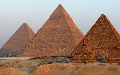 Pyramids Of Giza iPhone 11 Back Wallpaper in 4K 5K