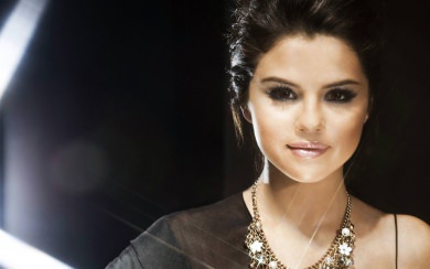 Selena Gomez Download Ultra HD 4K Wallpapers in 3840x2160 HD Widescreen 4K UHD 5K 8K