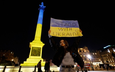 Stand With Ukraine Flag Placard Free Wallpapers