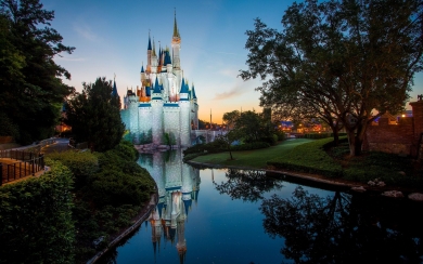 Disney World Castle 8K Wallpaper