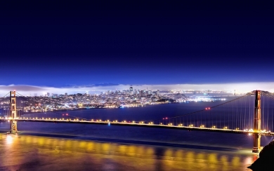 A Spectacular HD Wallpaper of San Francisco's Iconic Landmark