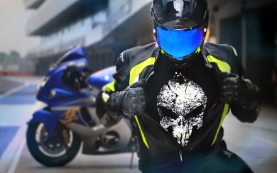 Suzuki Hayabusa Rider with Punisher T-Shirt HD Wallpaper