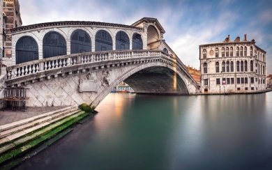 Venetian Splendor Rialto Bridge and Grand Canal HD Wallpaper
