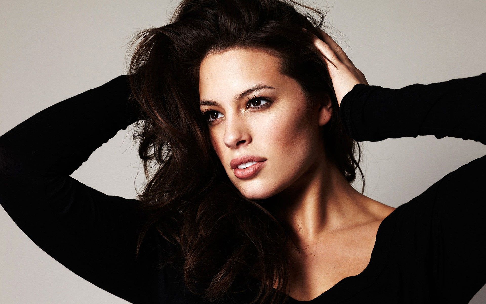 Ashley Graham (Resident Evil) wallpapers for desktop, download free Ashley  Graham (Resident Evil) pictures and backgrounds for PC
